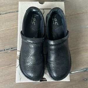 Born Concept Black Lizard Patent Size 8 Clog